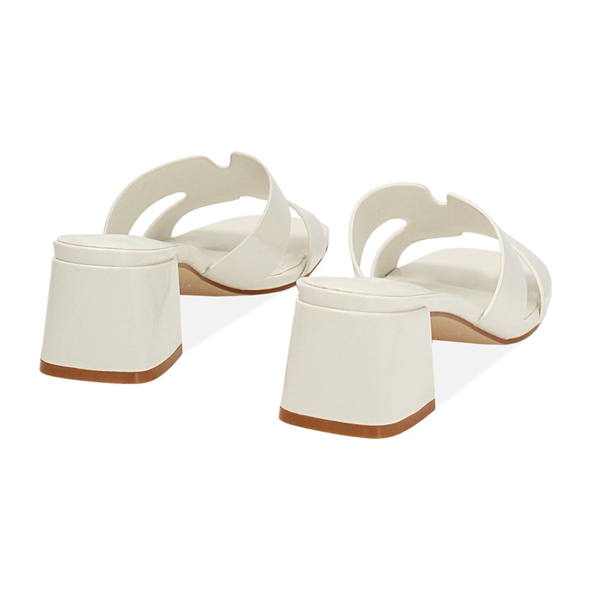 Mules punta abierta crema tacón 5,5 cm