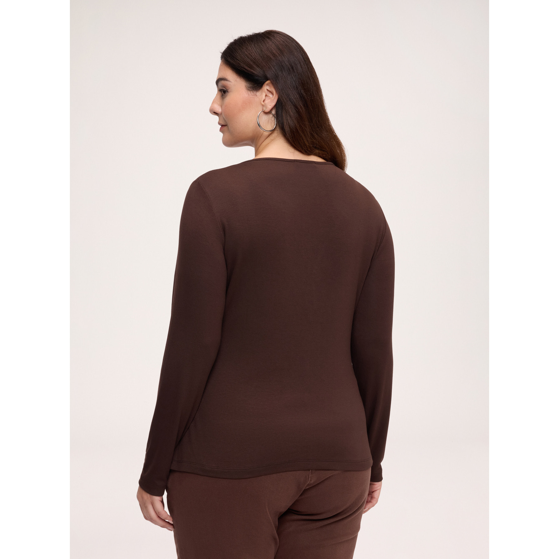 Fiorella Rubino - T-shirt bimaterica con inserto scollo a V - Marrone