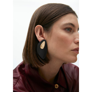 Orecchini grandi effetto pelle con pezzo metallico