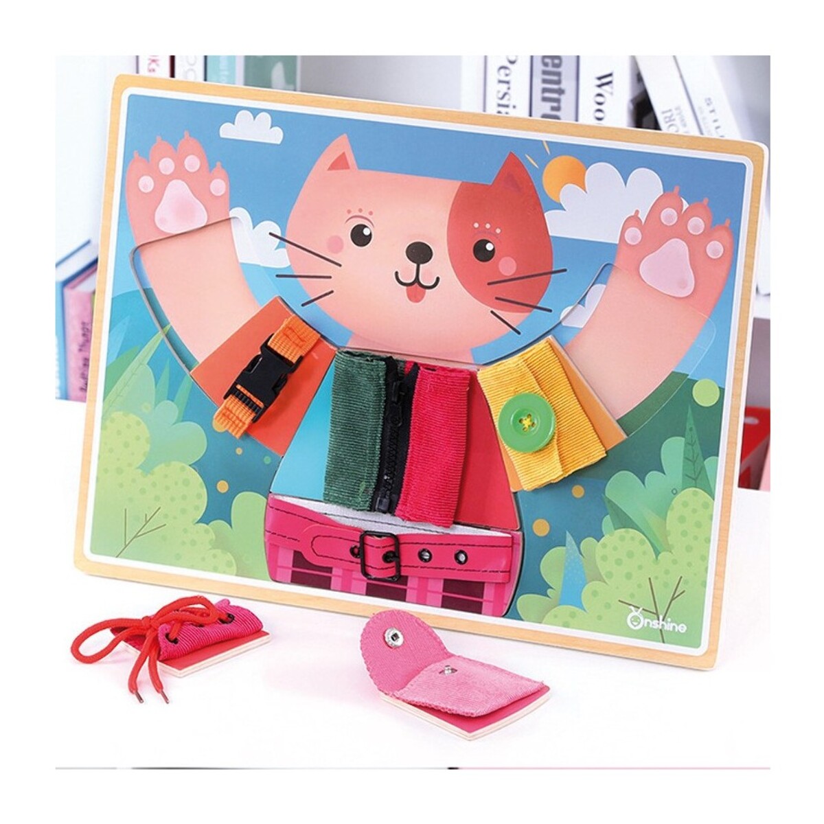 BASIC SKILLS BOARD LITTLE CAT DRESS - PRIMERA INFANCIA