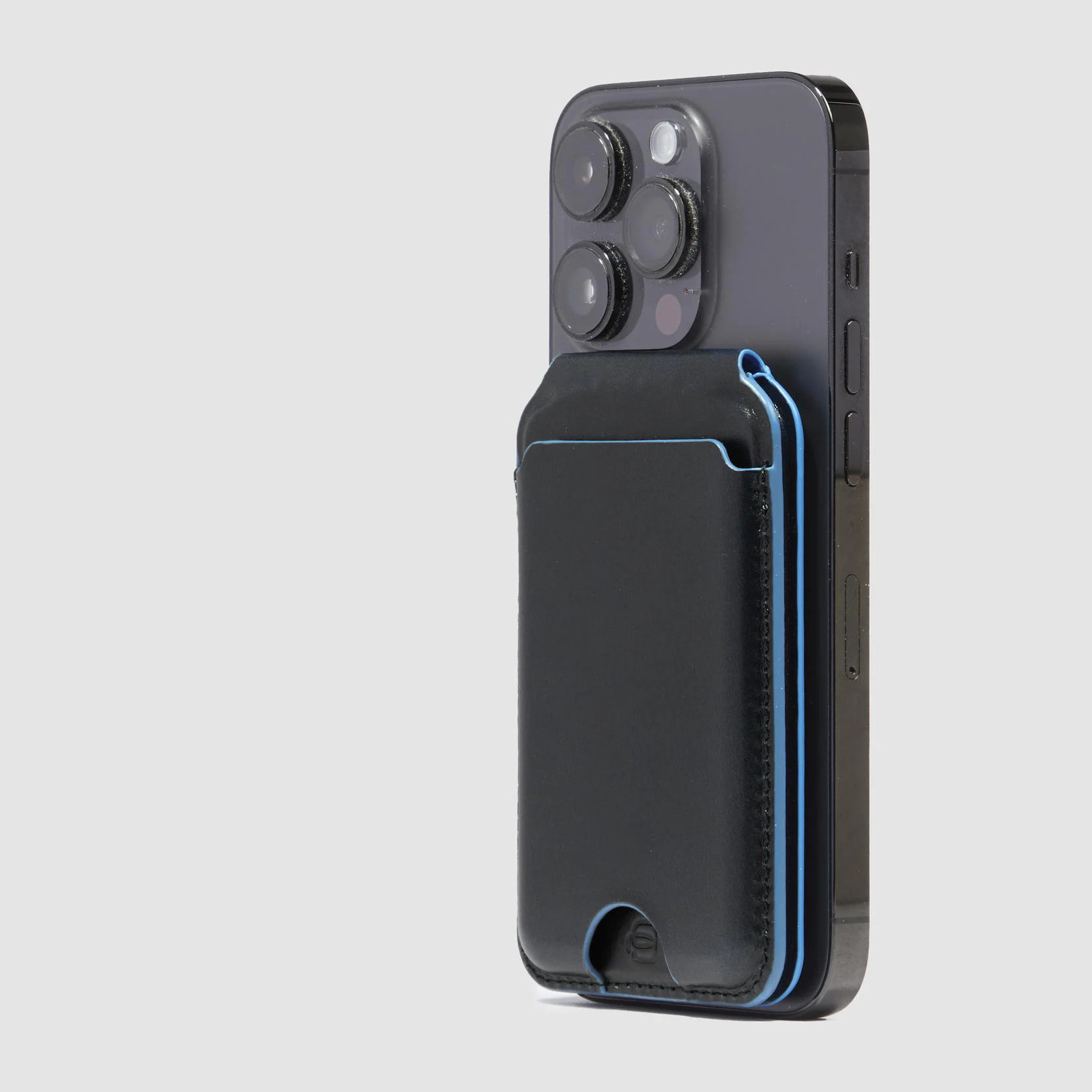 Piquadro Portefeuille MagSafe en cuir avec traqueur rechargeable