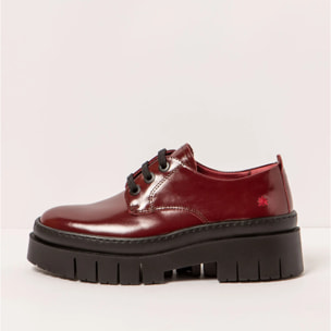 Zapatos 1952 NAPPA SHINNY BURDEOS/ AMBERES color Burdeos