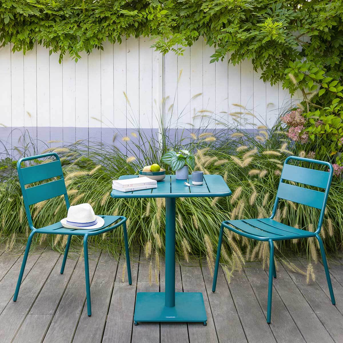 Table de jardin carrée "Phuket" bleu canard 2 places en acier traité époxy