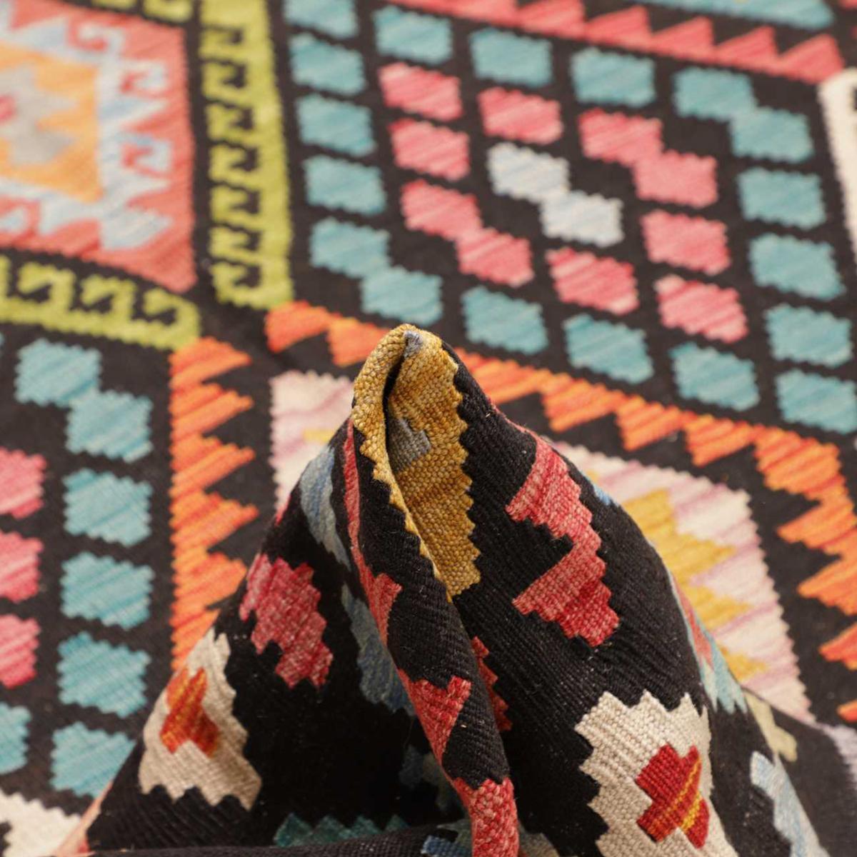 Tapis kilim au motif ethnique, tissé plat artisanal, UTUNOPI