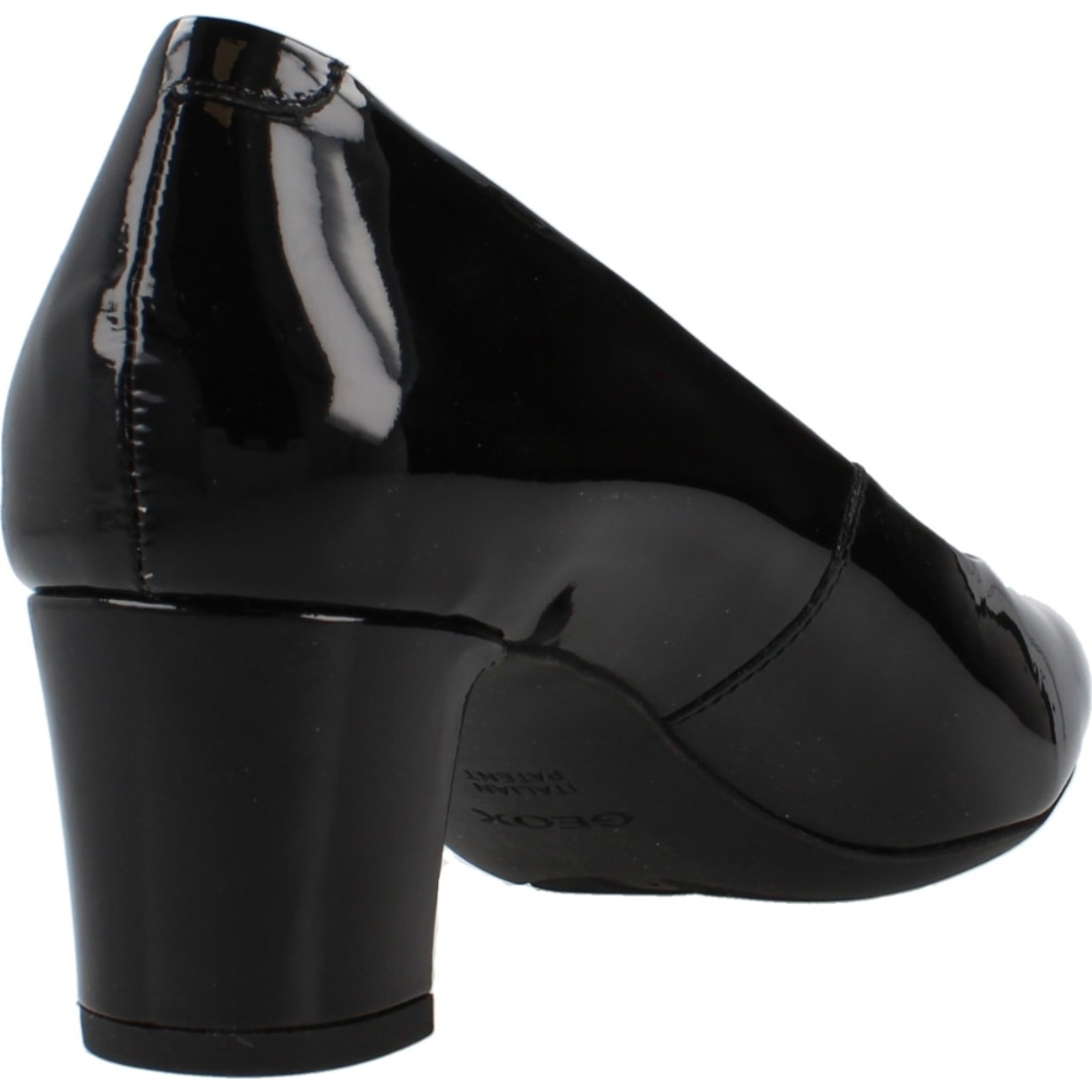 Salones Mujer de la marca GEOX  modelo D04LBA 00066 NEGRO