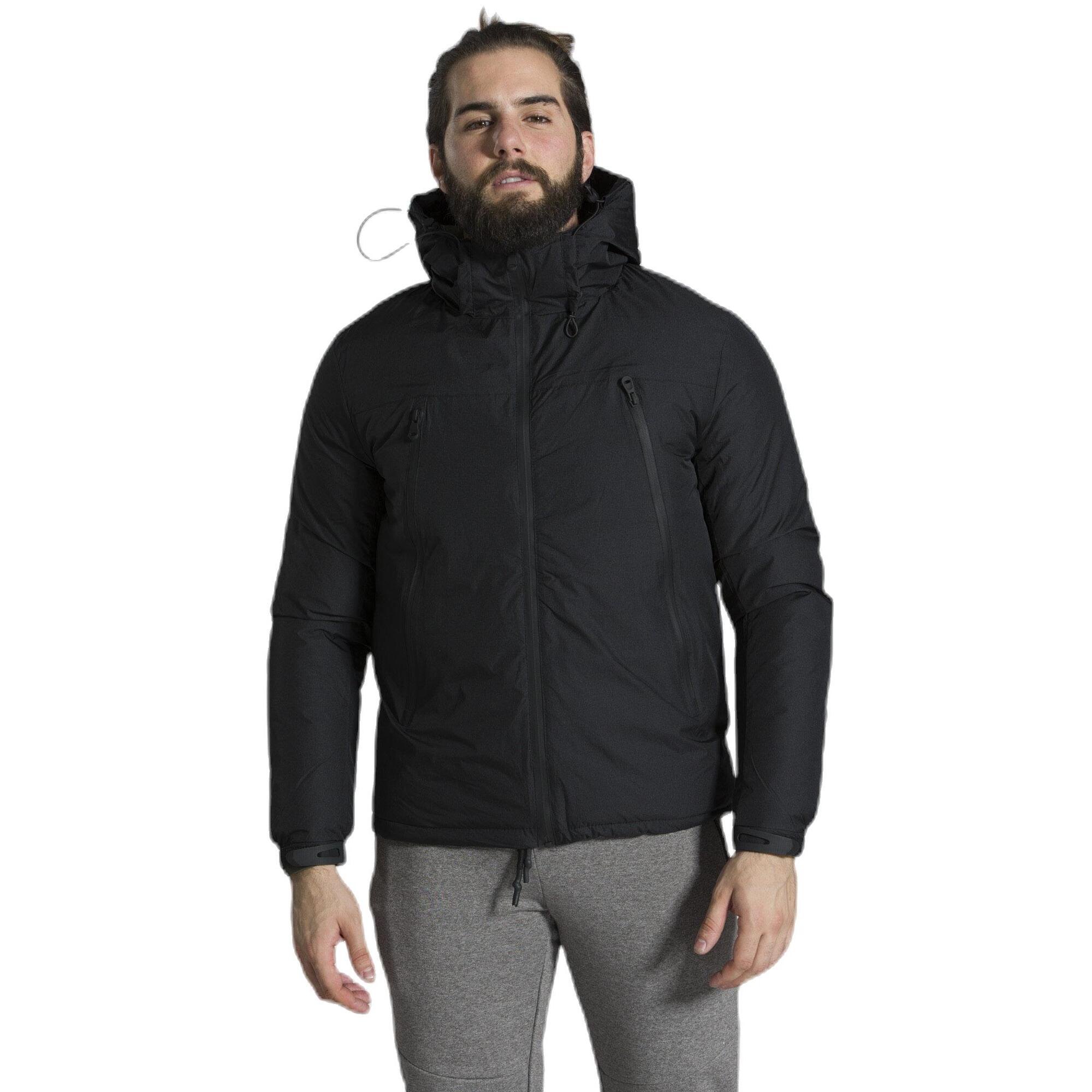 Chaqueta con capucha urbana para hombre