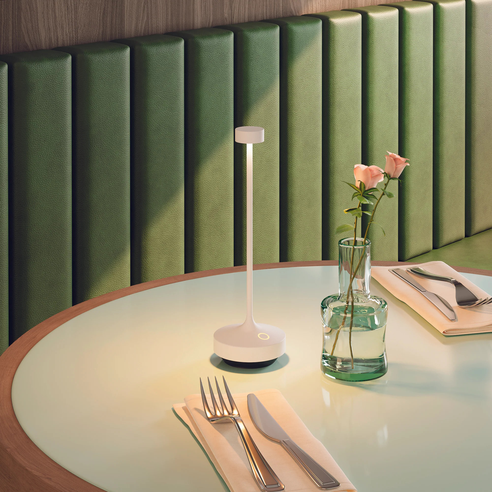 6 Lampe de table RUBY + Socle de charge