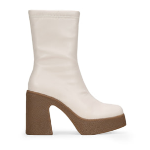 Botas beige elásticas  con tacón y plataforma