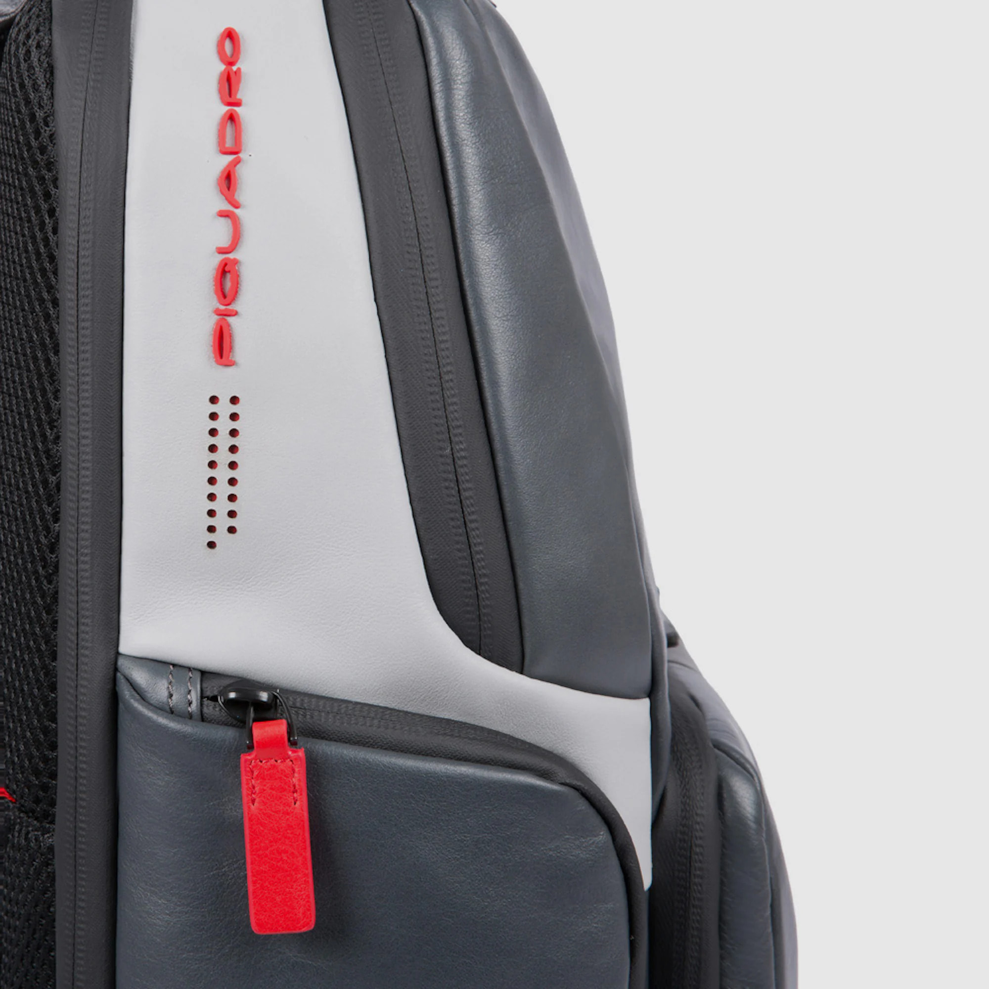 Piquadro Zaino fast-check porta PC/iPad® personalizzabile