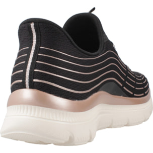 Sneakers De  Mujer Plus Soft Luster Negro