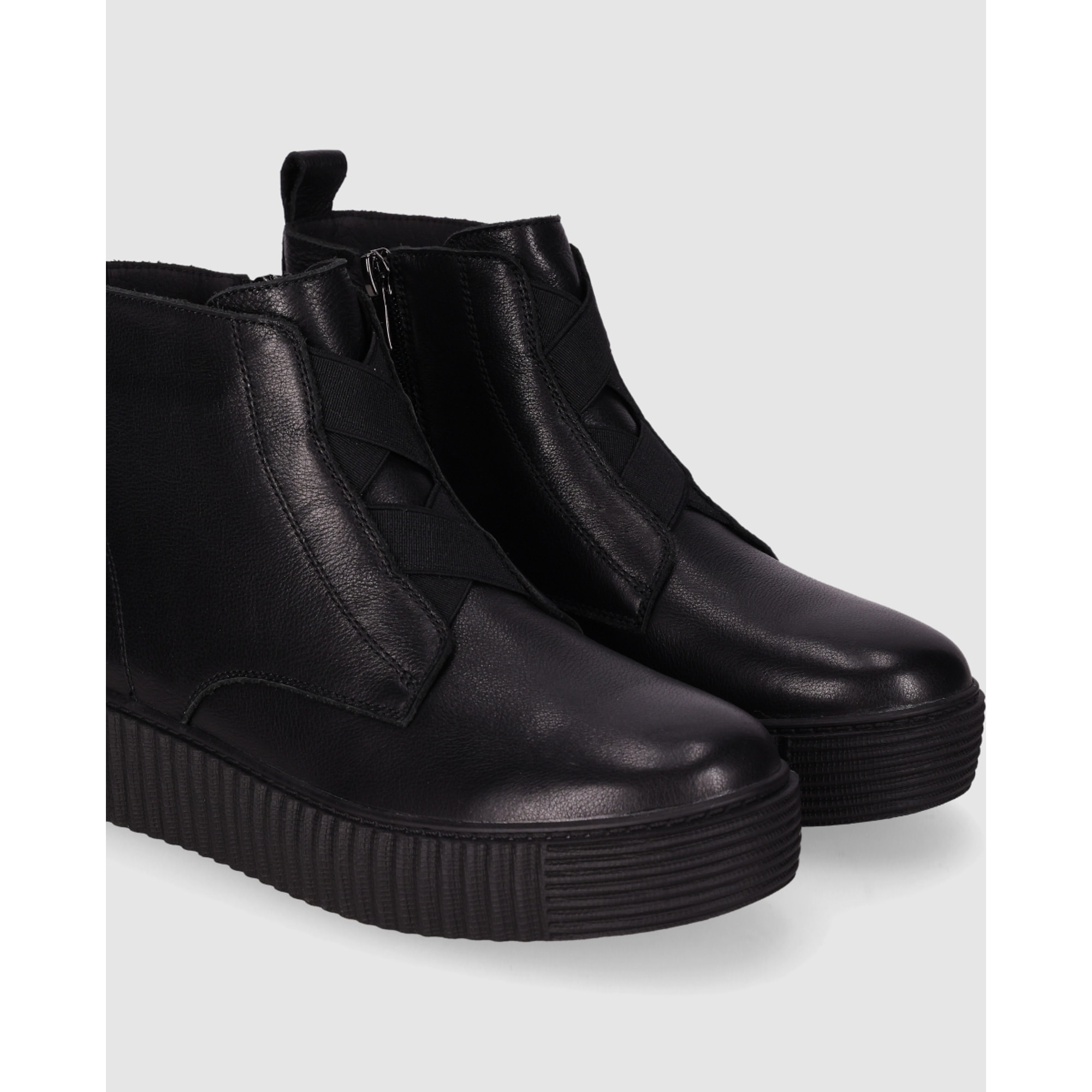 Botines de Piel - Negro - Tacón: Bajo
