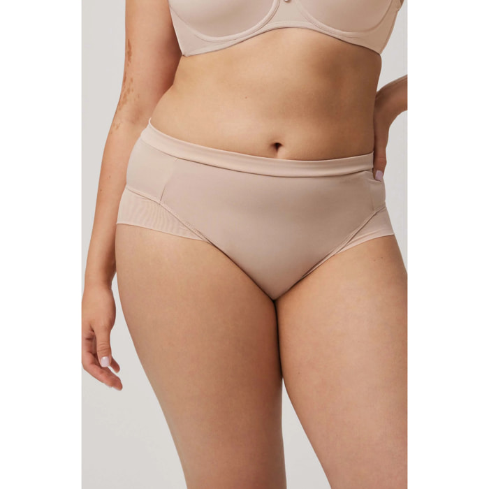 Slip a vita alta con tulle beige