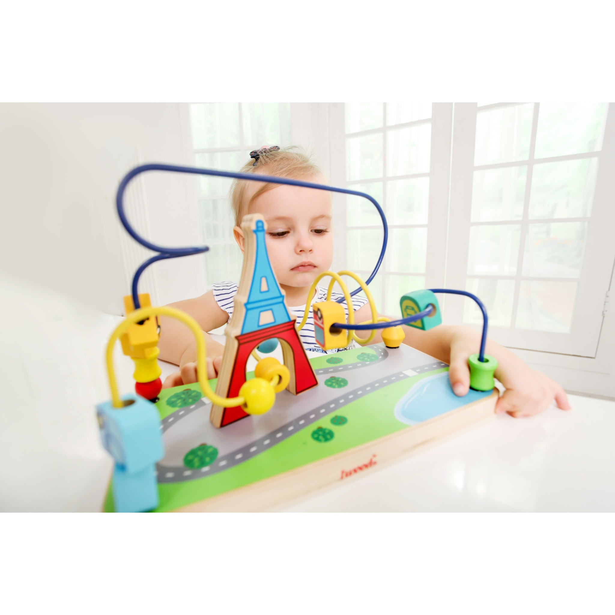 LABERINTO: TORRE EIFFEL