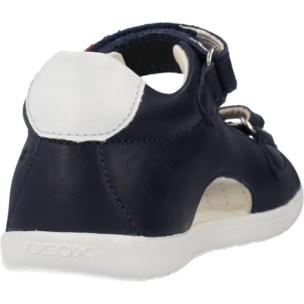 Sandalias Niño de la marca GEOX  modelo B SANDAL MACCHIA BOY AZUL