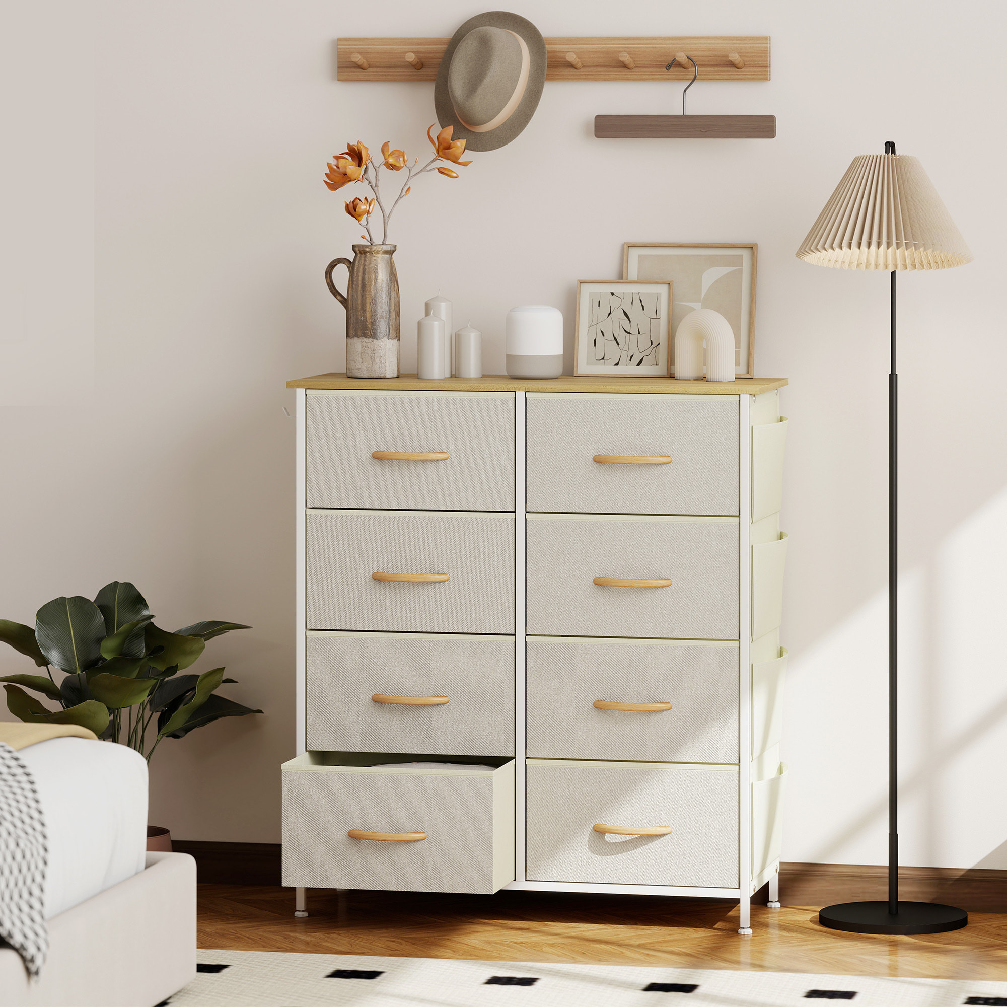 Commode 8 tiroirs en tissu beige 4 poches 2 crochets acier blanc effet bois
