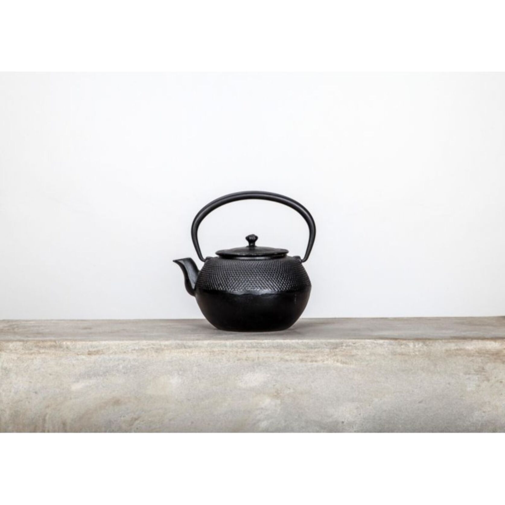 Théière NOVASTYL Osaka 1.2 Litres Fonte