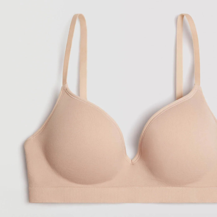 Reggiseno push-up con finiture nude invisibili, coppe B e C