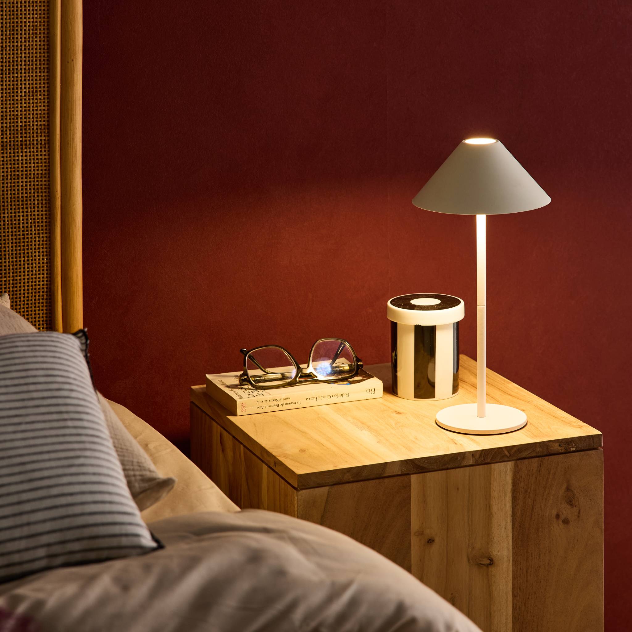 Lampe de table intérieur/extérieur LED sans fil H 32cm ADAM