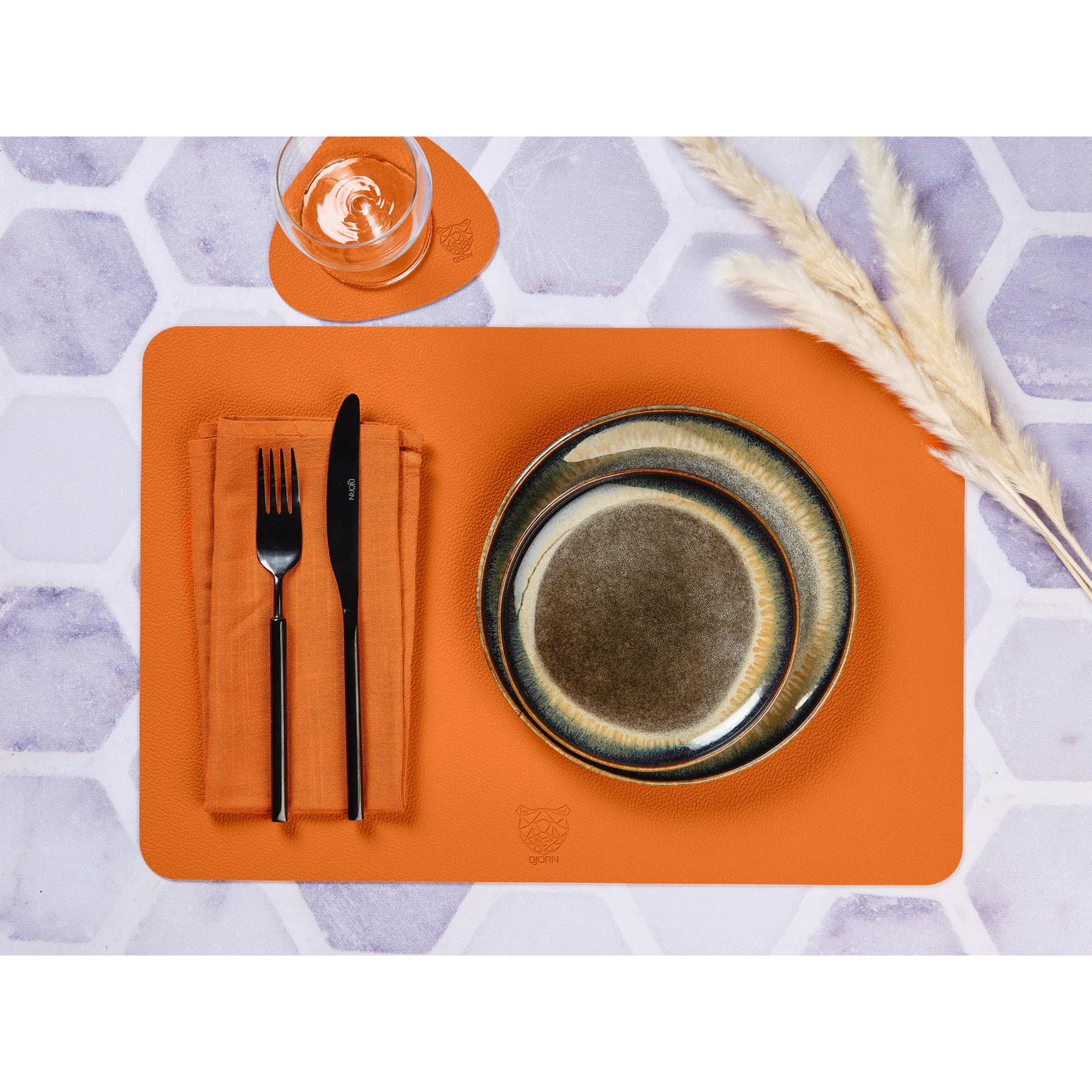 Set de table rectangulaire réversible - 6 pièces - Cuir recyclé orange et chocolat