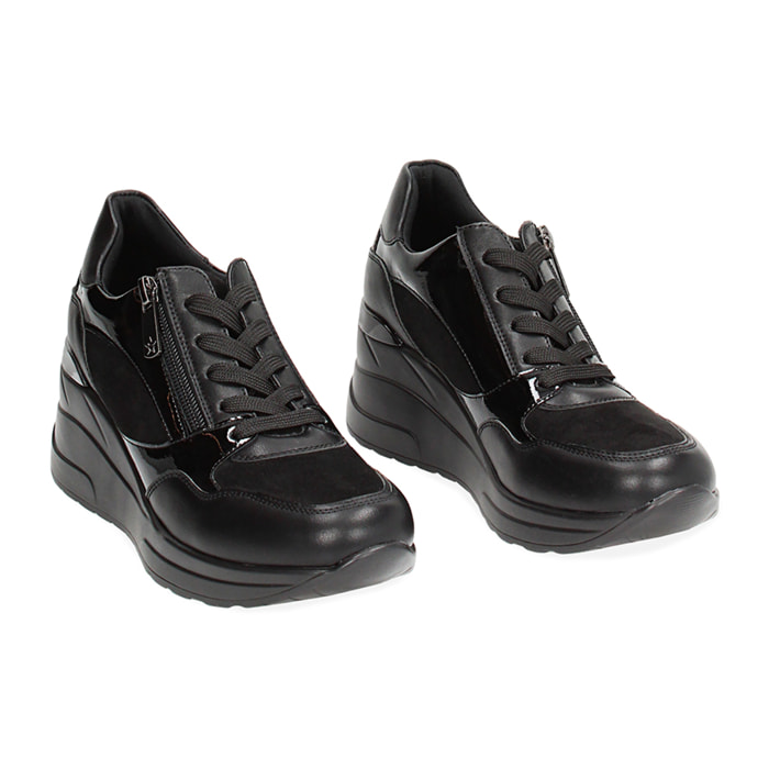 Sneakers nere in vernice