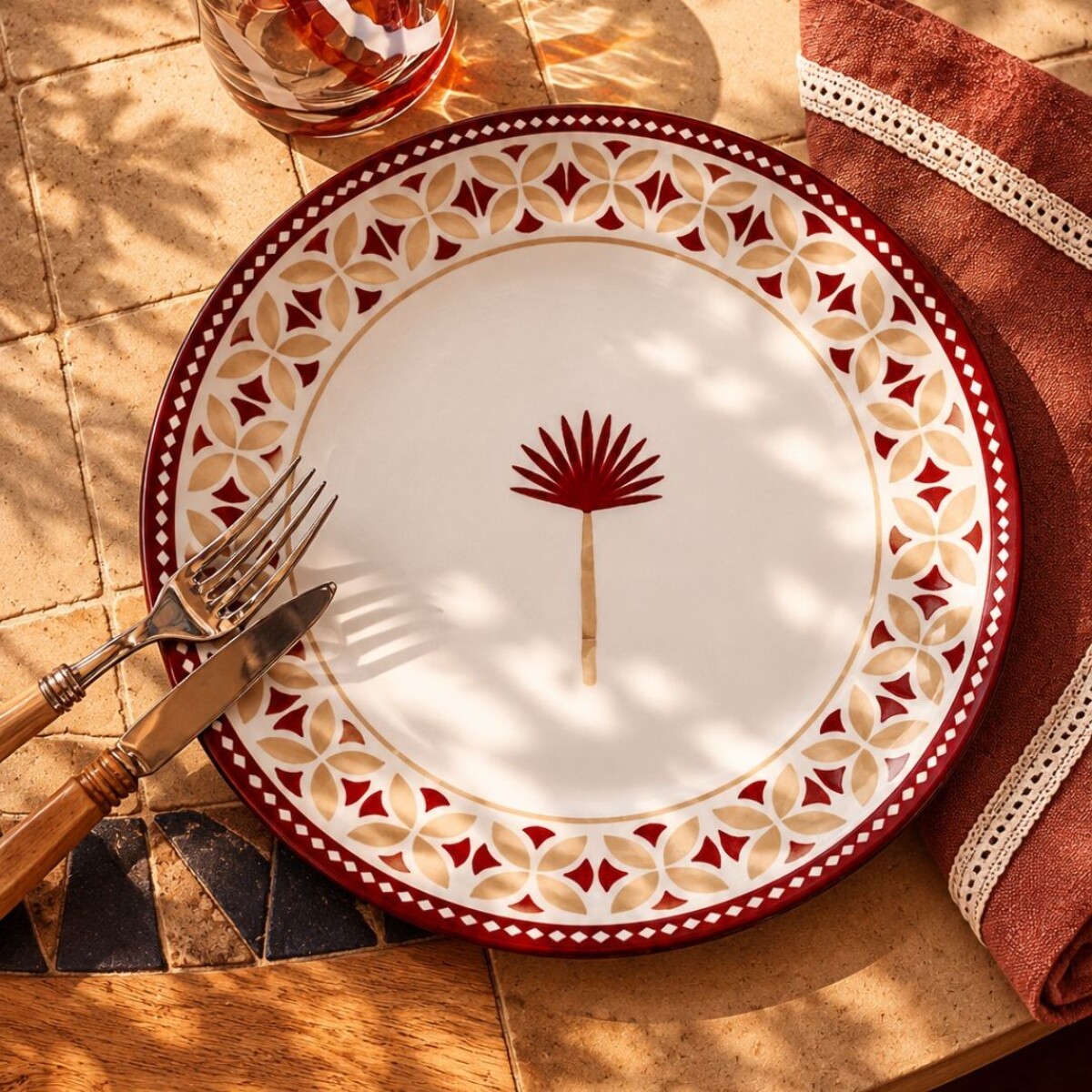 Lot de 6 petites assiettes, SABELA