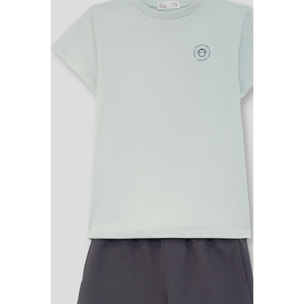 Conjunto de camiseta con logo circular en el pecho y bermuda lisa con cintura elastica | Color: Verde agua | Street Monkey