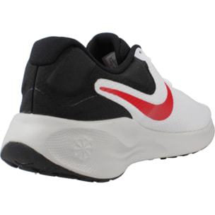 SNEAKERS NIKE REVOLUTION 7