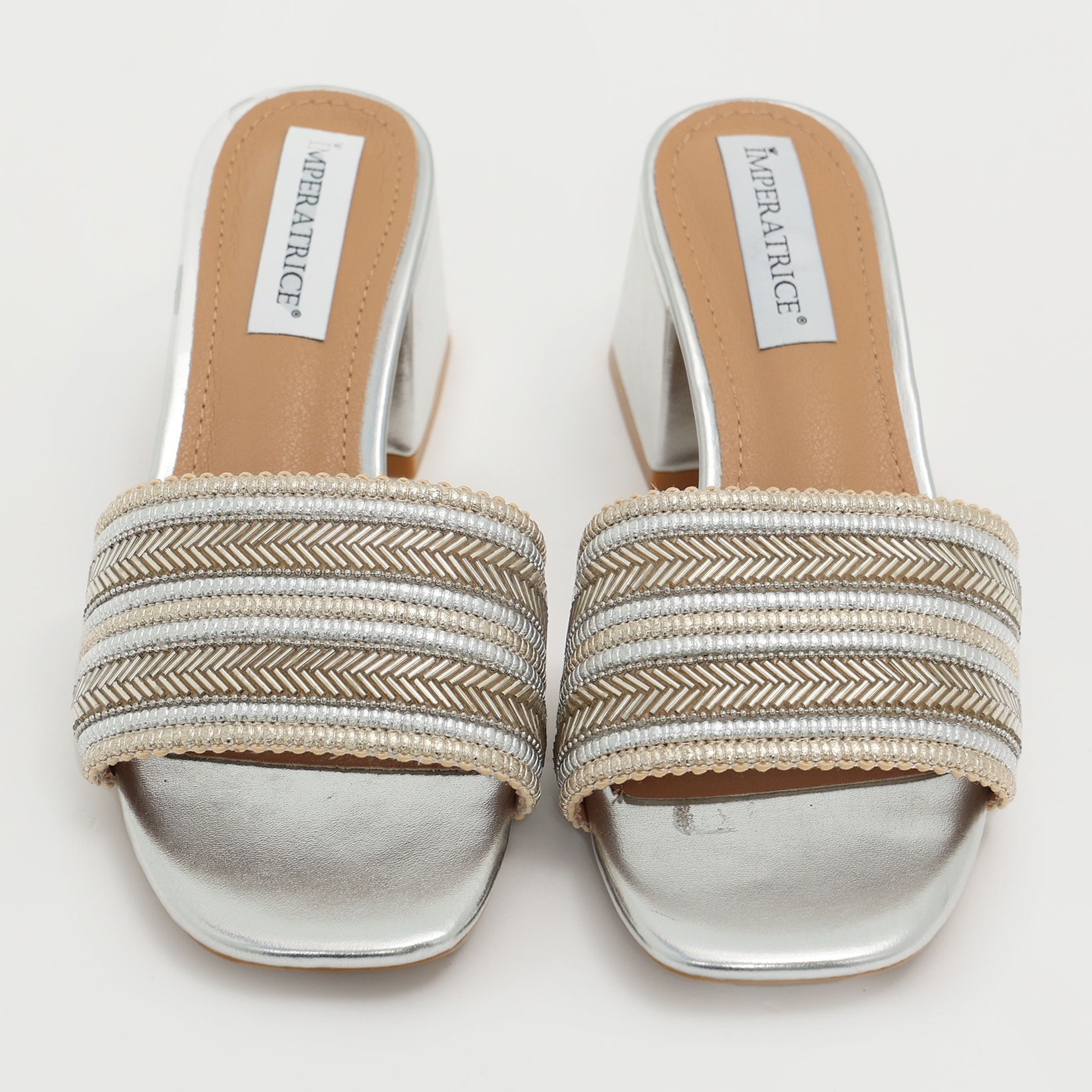 Sandali in simil pelle con tacco comodo quadrato