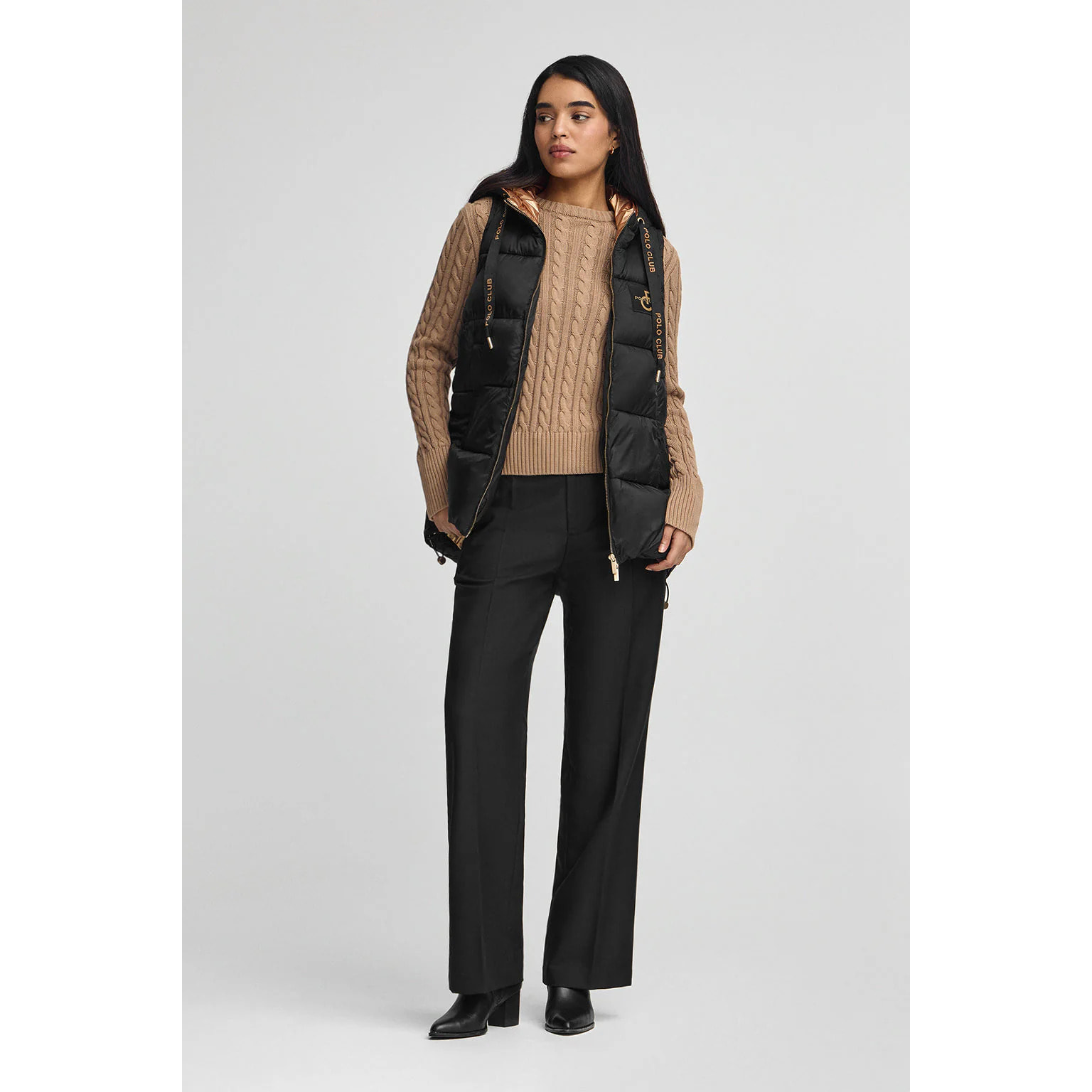 Chaleco acolchado negro con logo Polo Club