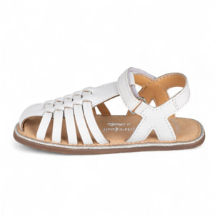 SANDALIA BAREFOOT PIEL CHETTO CANGREJERA TRENZADA BLANCO