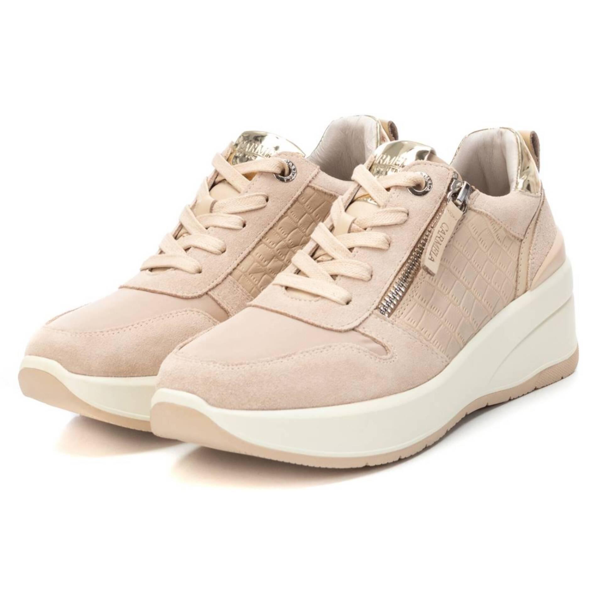 Zapatilla de piel beige