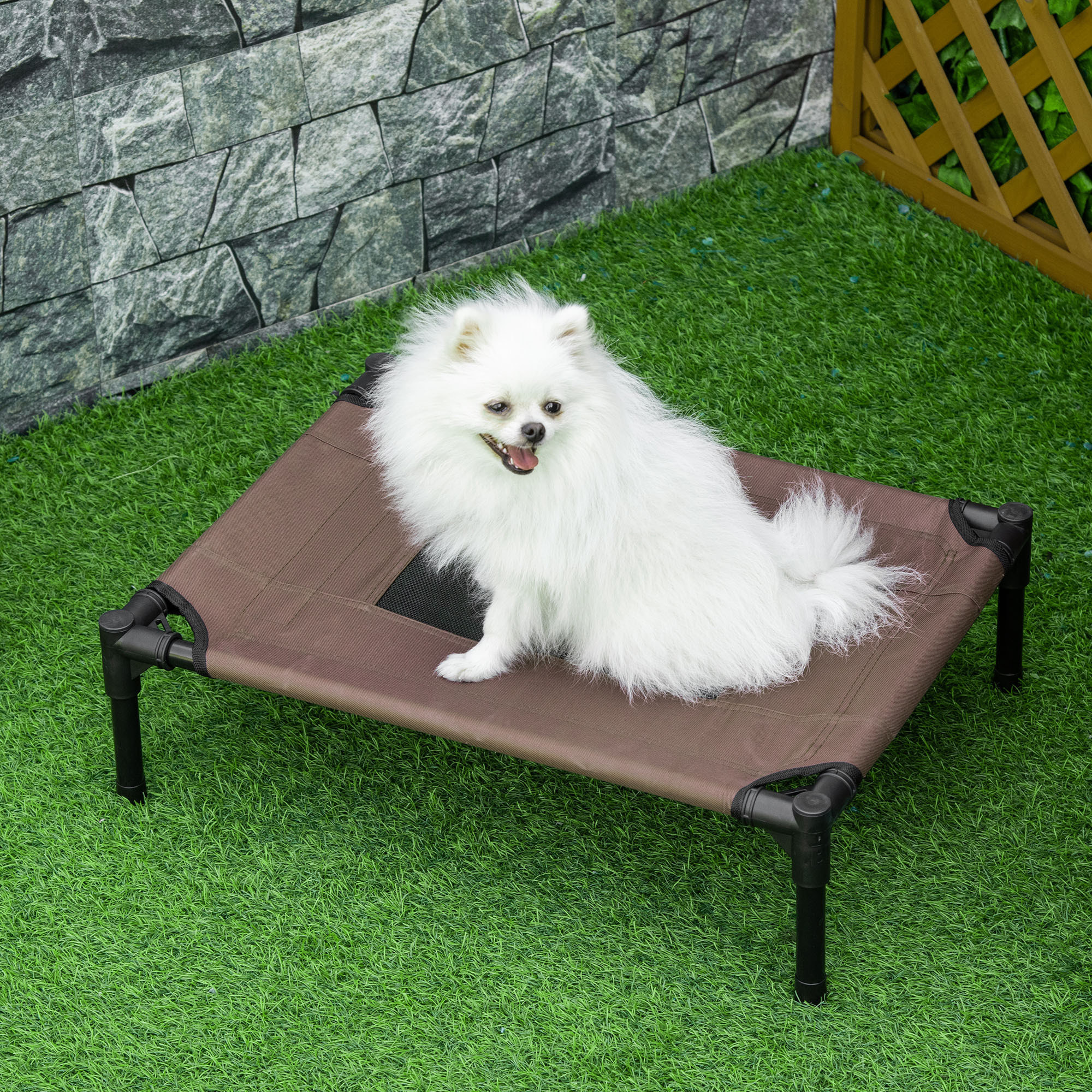 Cama Elevada para Perros Gatos Portátil Cama para Mascotas con Zona de Malla Transpirable y Tela Oxford Marco de Acero para Interior Exterior 61x46x18 cm Marrón