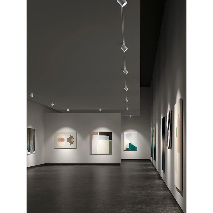 LEDS C4 Proyector TAK 32.8W Blanco Cálido 3000K CRI 92 15.7º ON-OFF Blanco 2893LM Iluminación LED Exterior de Alta Potencia