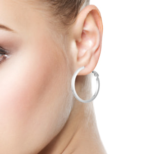 Pendientes de aro plano de cobre con recubrimiento electroplateado, 30 mm, con cierre catalán en plata de ley 925.