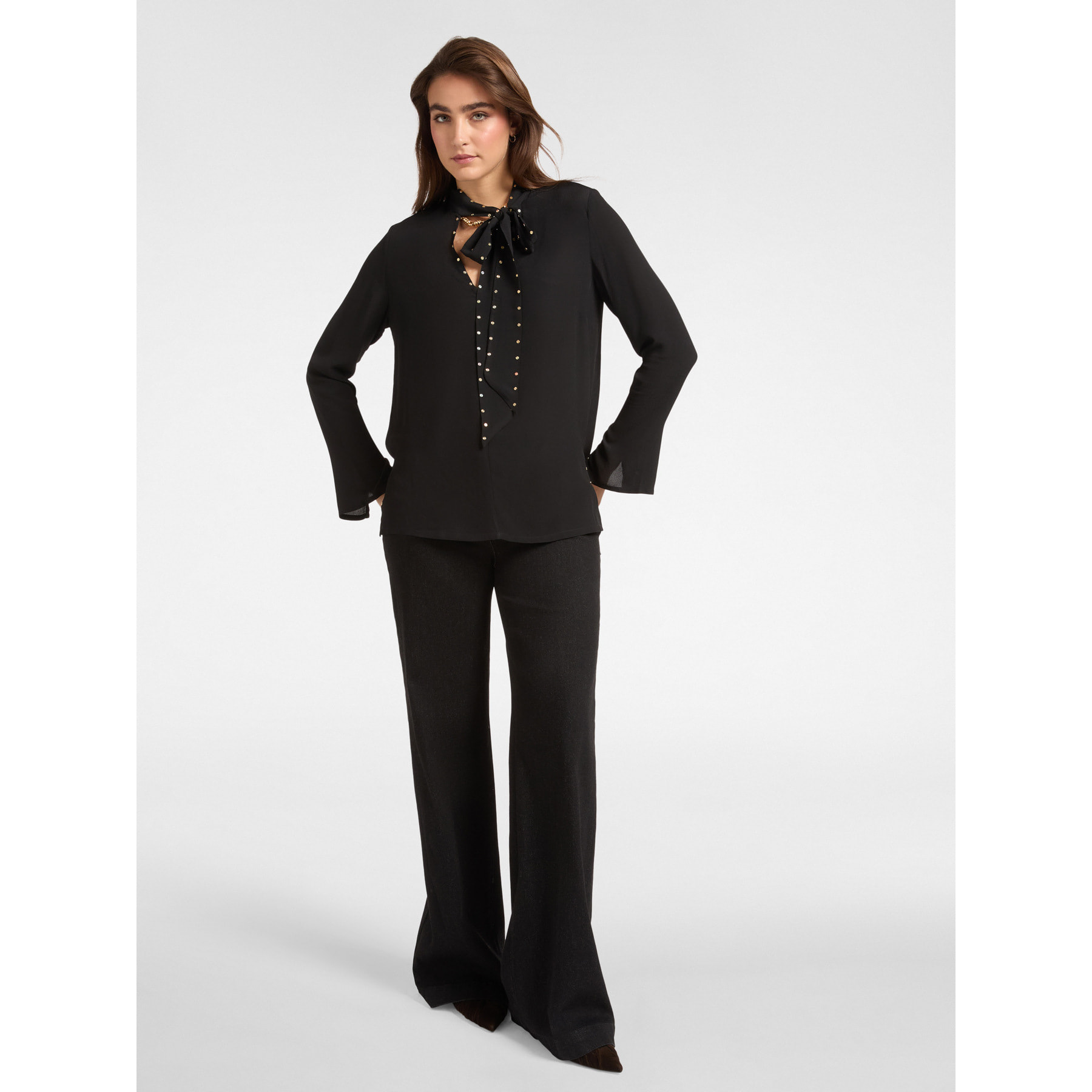 Elena Mirò - Blusa con fajín y tachuelas planas - Negro