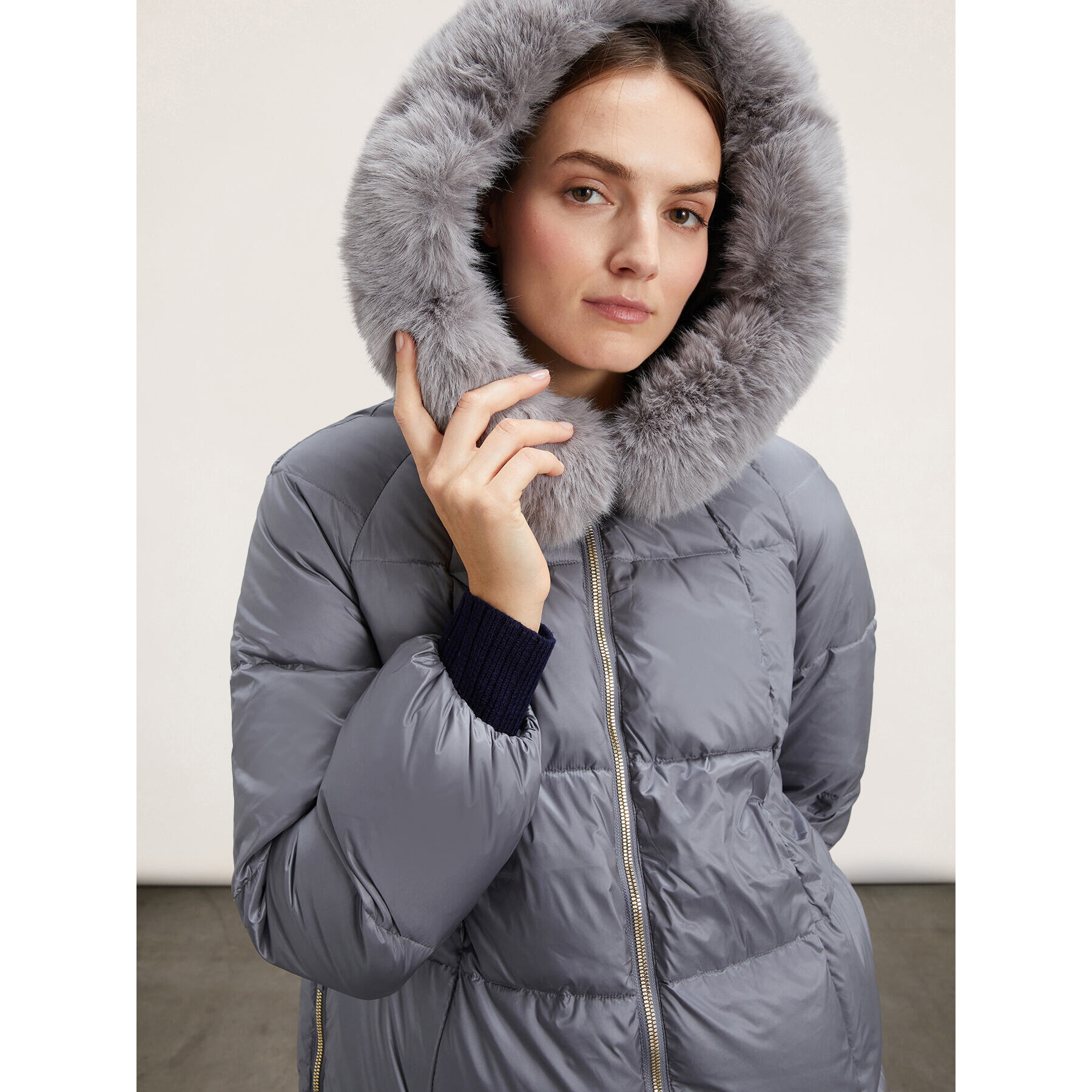 Motivi - Chaqueta acolchada con capucha - Gris