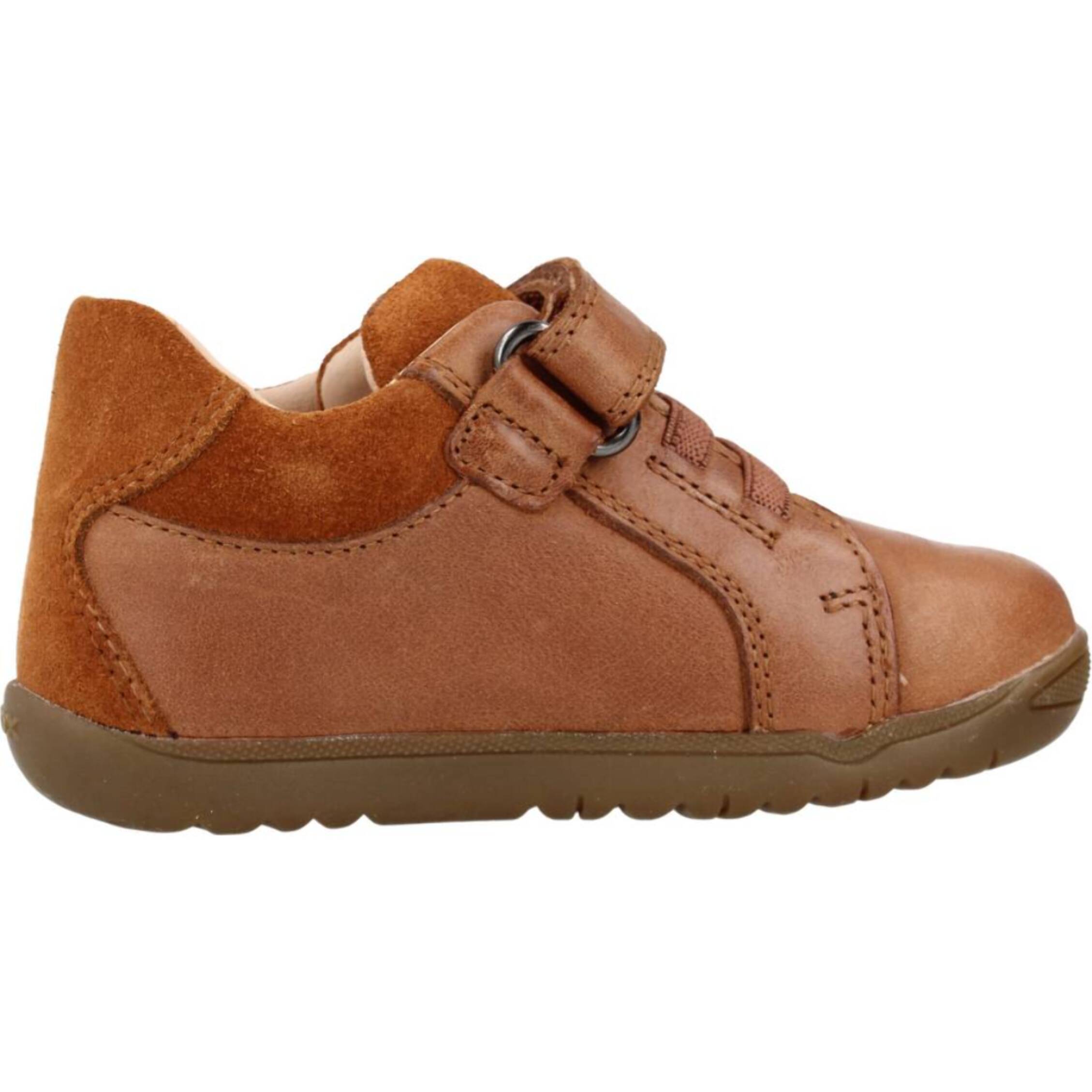 Zapatos Niño de la marca GEOX  modelo B MACCHIA BOY Brown