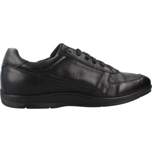 Sneakers de  Hombre de la marca GEOX  modelo U267VC 000LM NEGRO