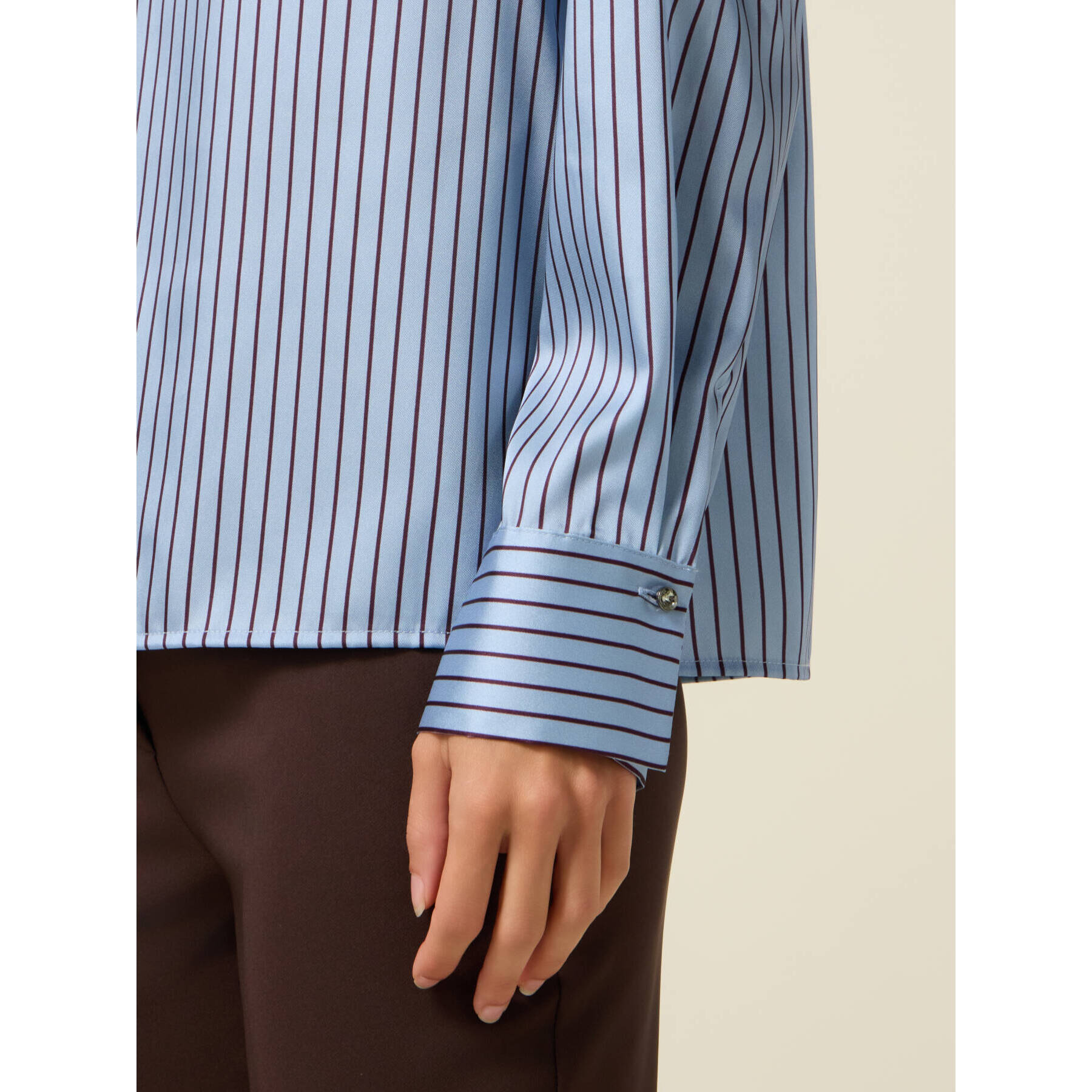 Oltre - Blusa de satén a rayas - Light - blue