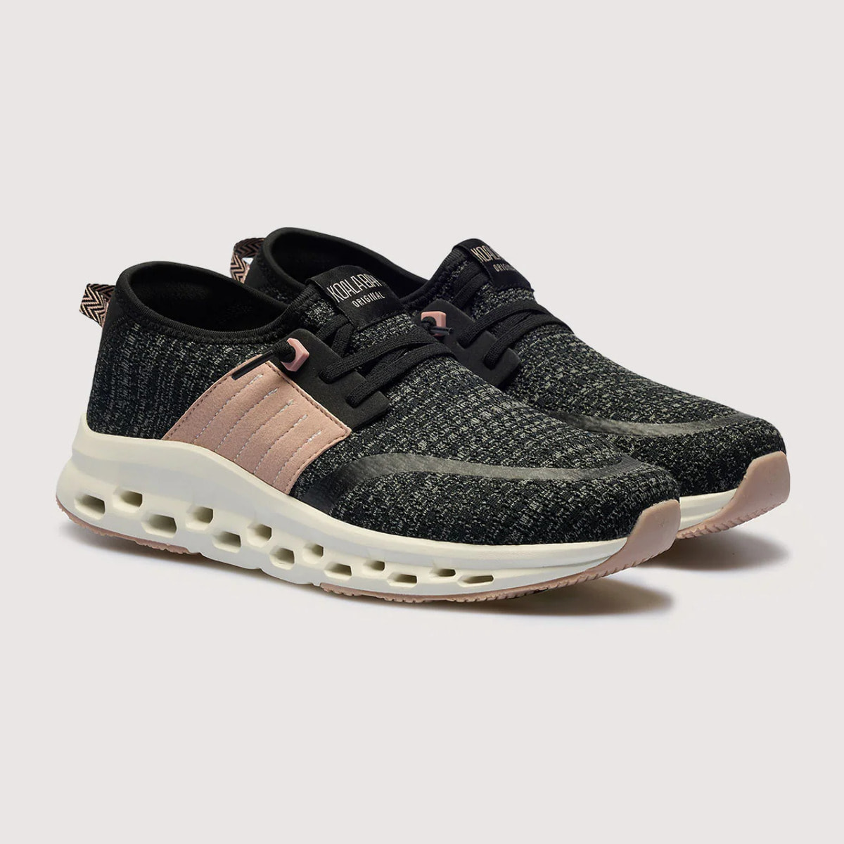 Sneaker Negro y Rosa - Echo