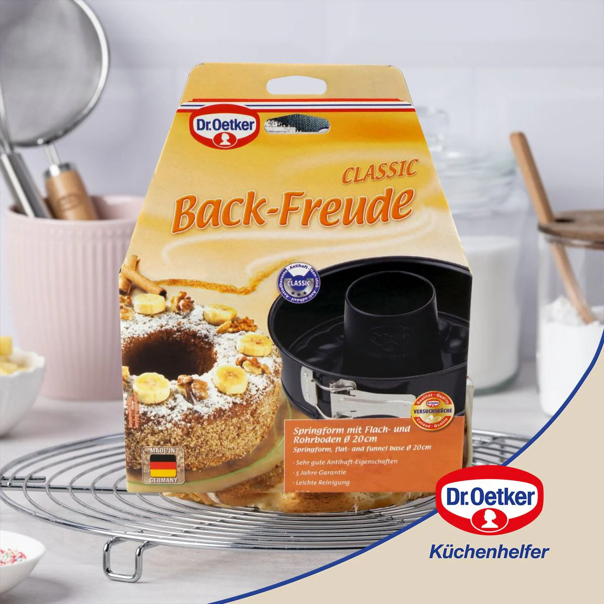 Moule à manqué à charnière avec fond à savarin 20 cm Dr Oetker Back Freude