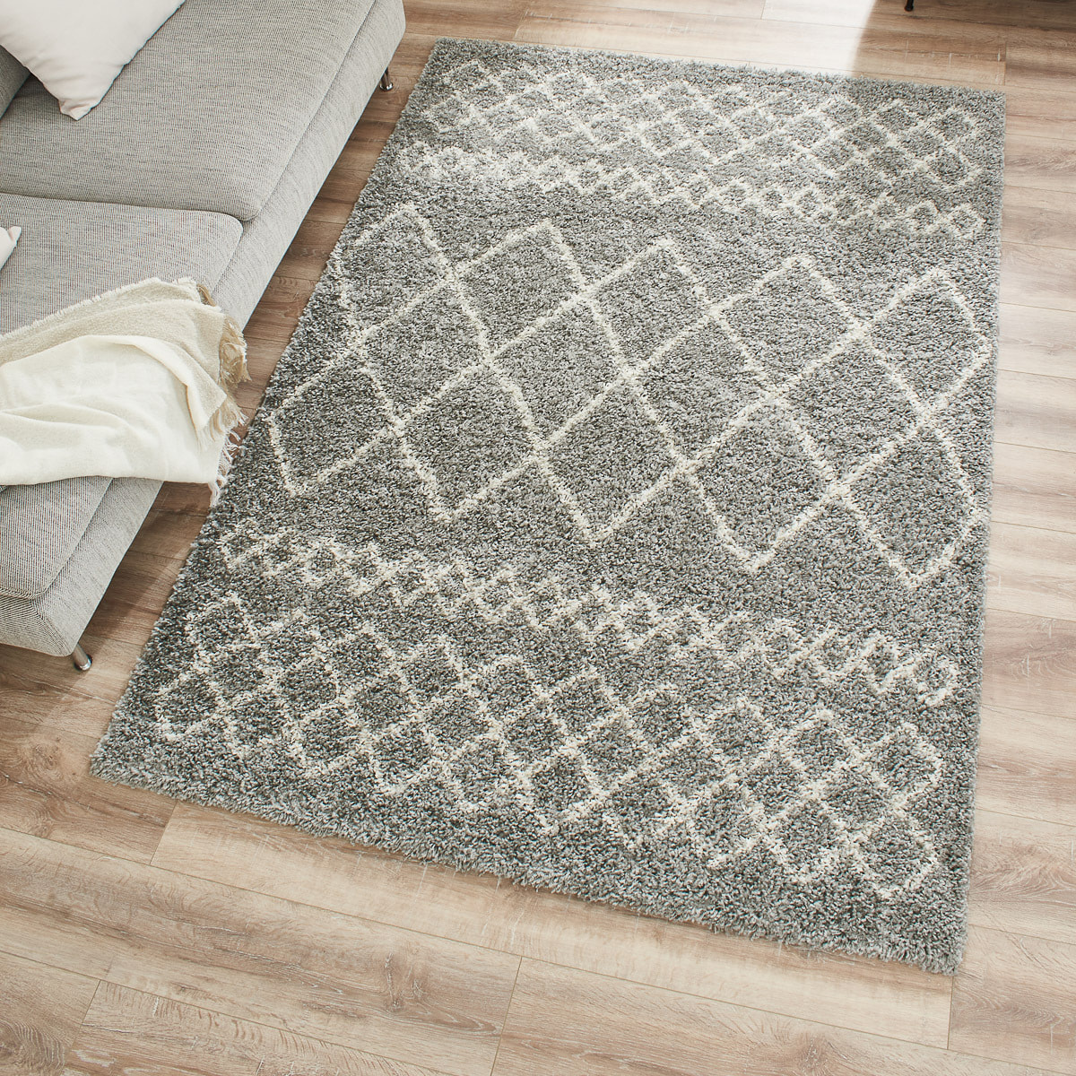 Asma - tapis shaggy de salon en laine artificielle style berbère gris et blanc - 150x220cm