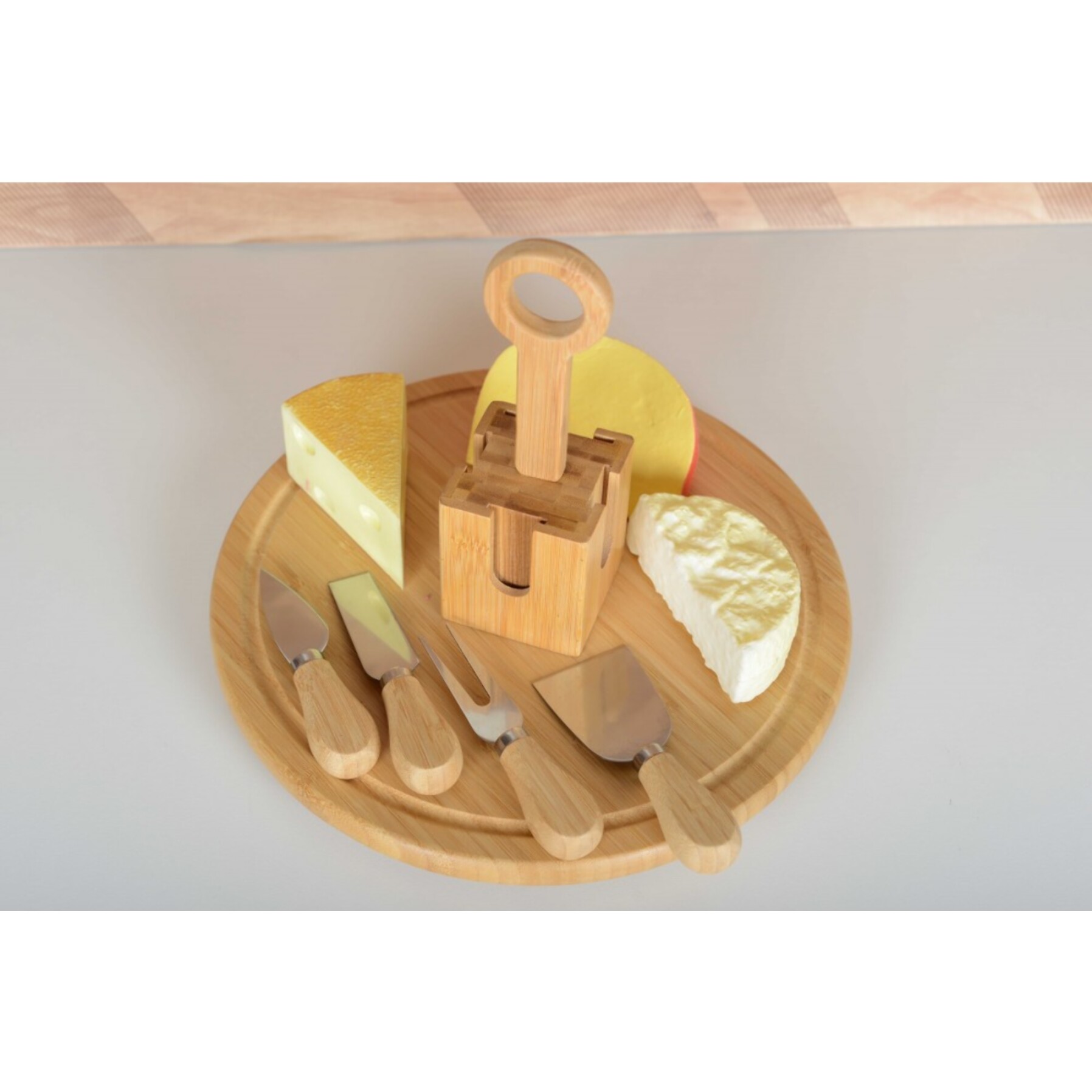 Plateau à fromage en bois tournant avec 4 ustensiles fromage