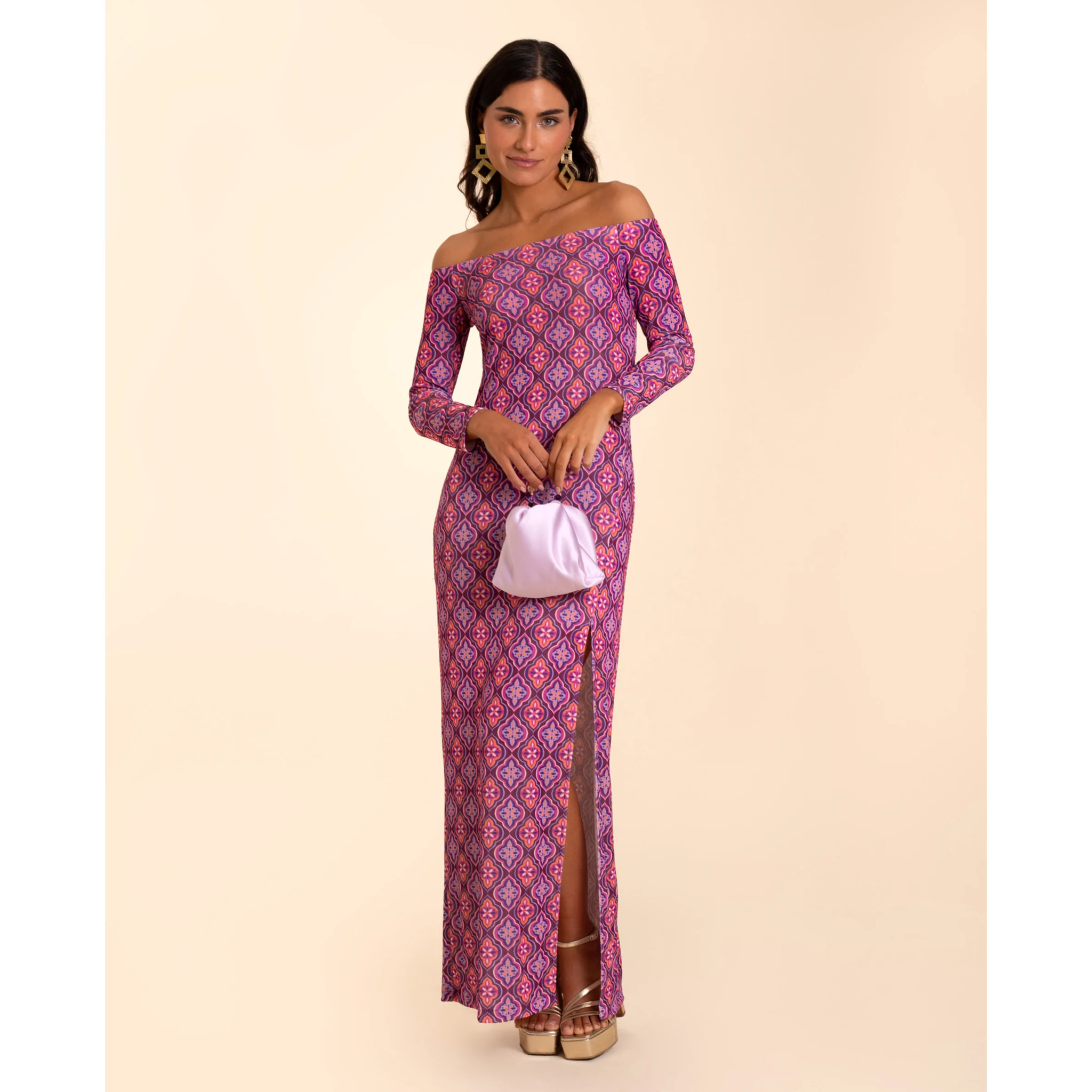 Vestido midi con escote bardot