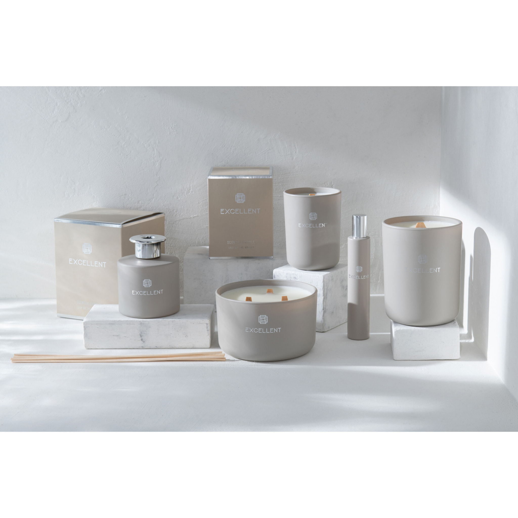 J-Line parfum de maison Excellent - Lily of the Vally - verre - beige