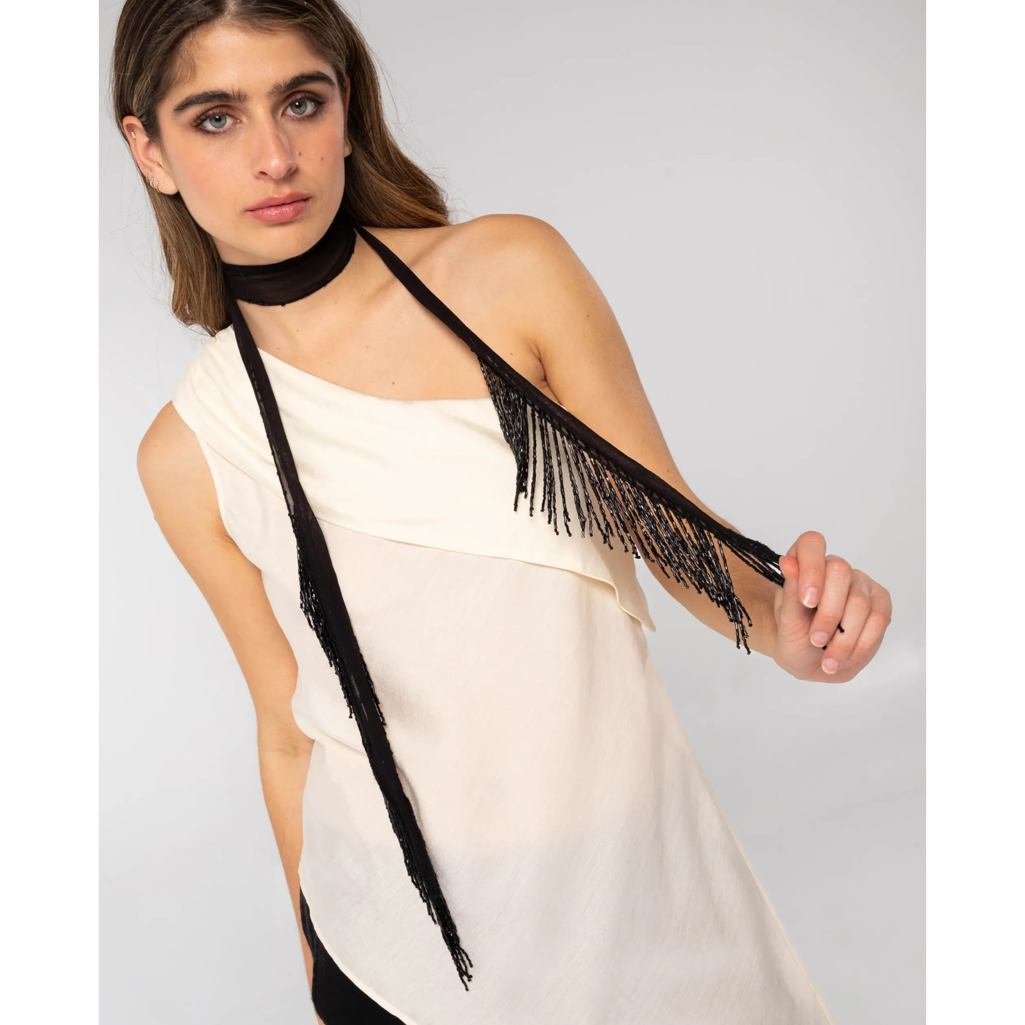 BLUSA OUT OF REACH · CRUDO