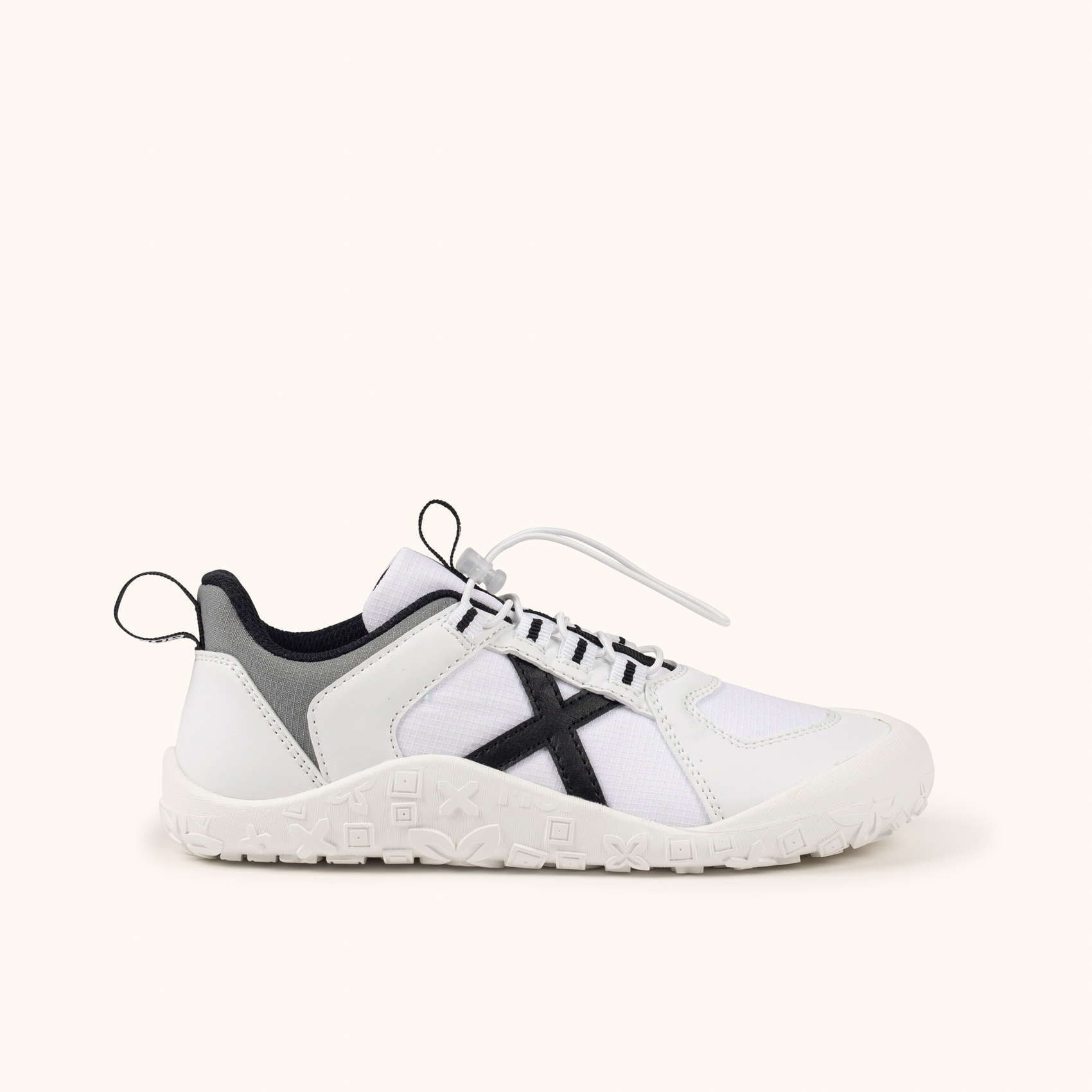 Zapatilla Infantil de Deporte y Estilo Casual Blanca y Negra MUNICH MINI LITO 03