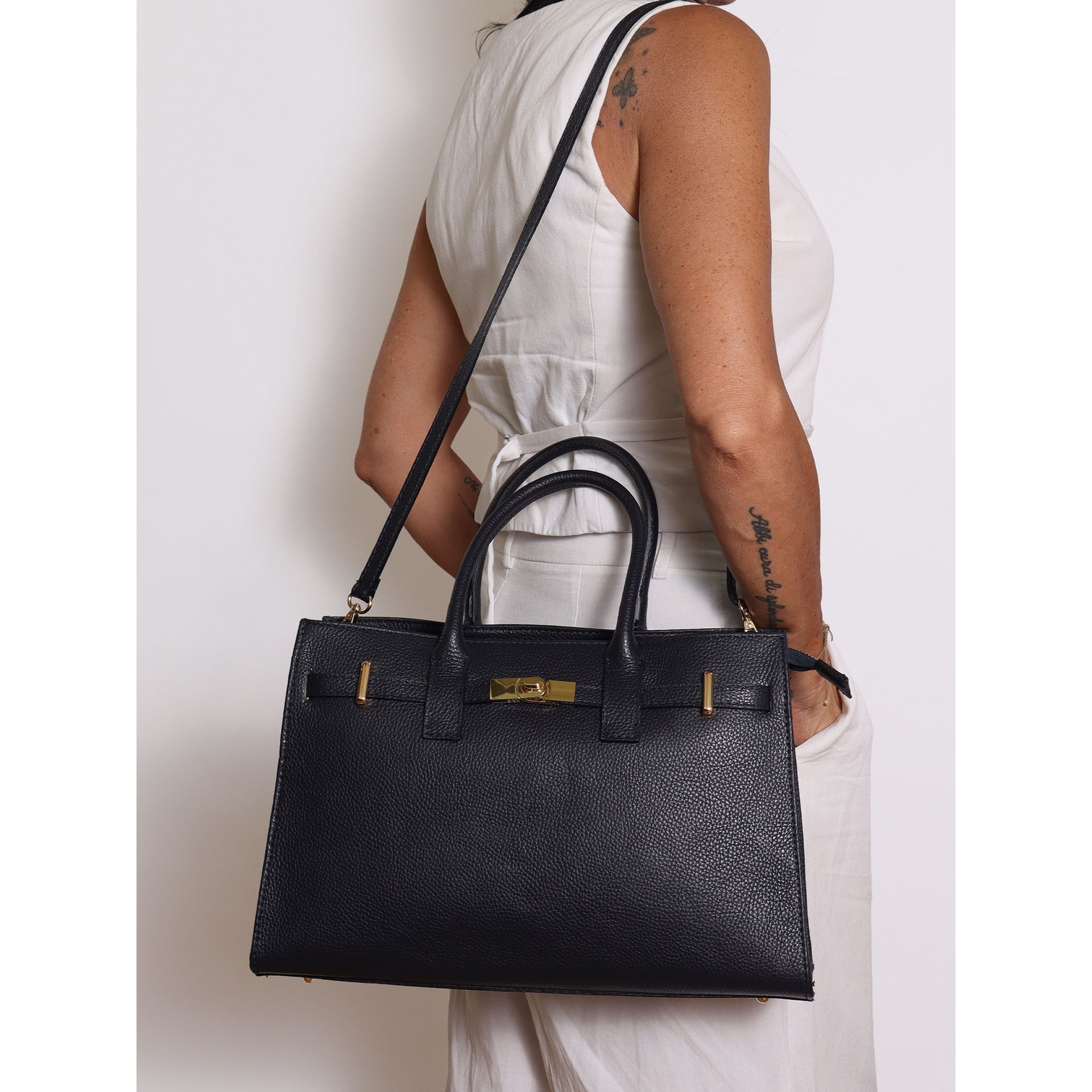 Gave Lux Borsa a mano