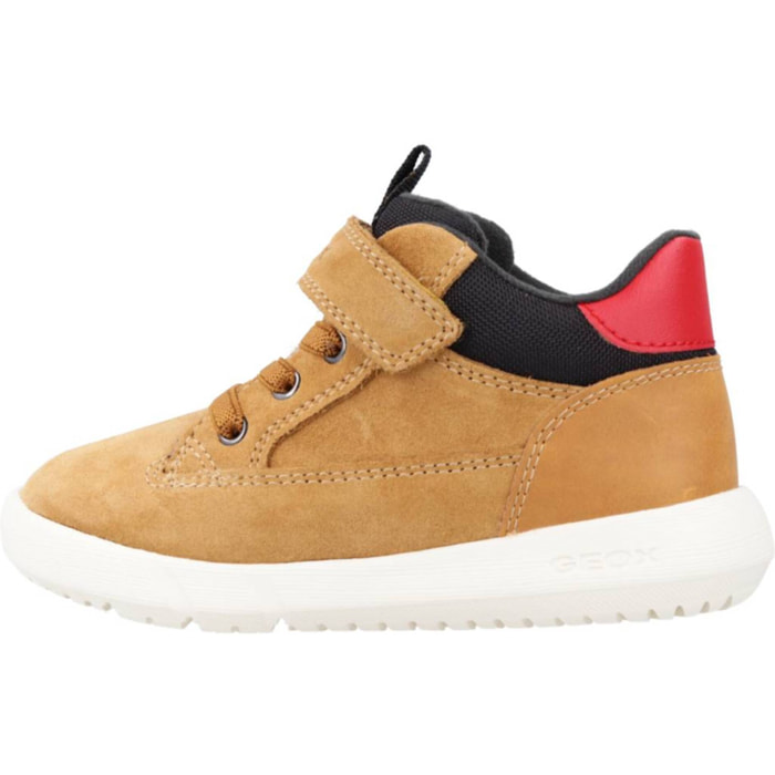 Zapatillas Niño de la marca GEOX  modelo B HYROO BOY MARRON