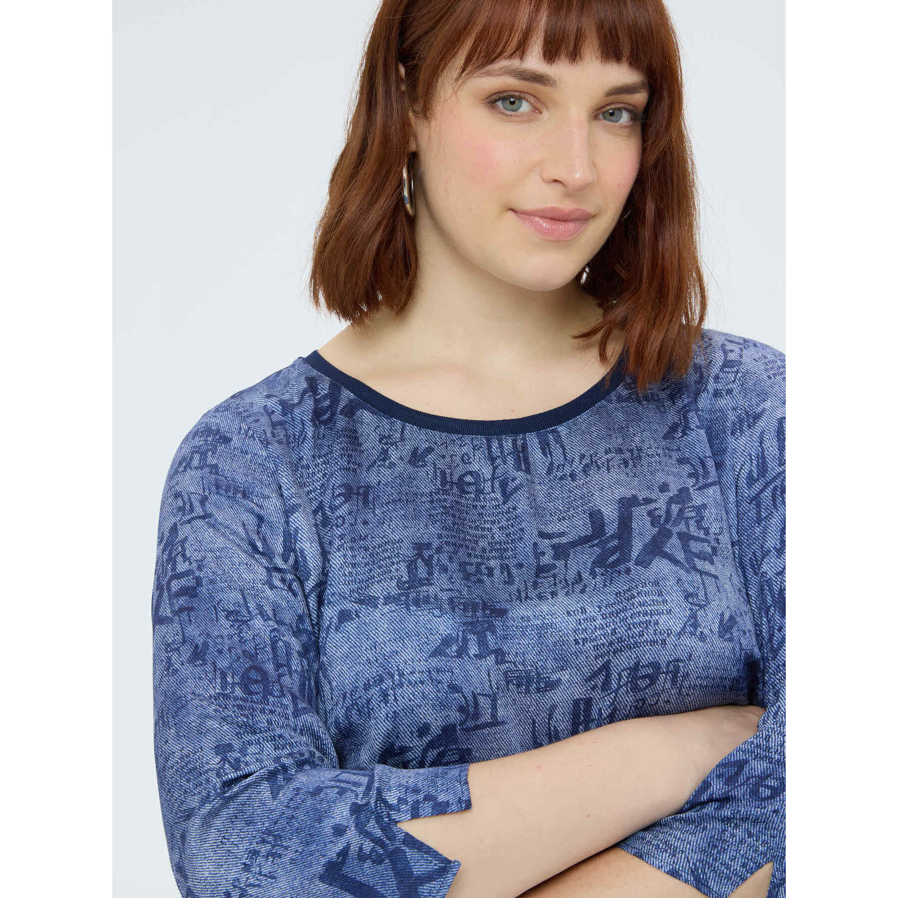 Fiorella Rubino - Blusa bimatericoìa con stampa lerrering - Blu